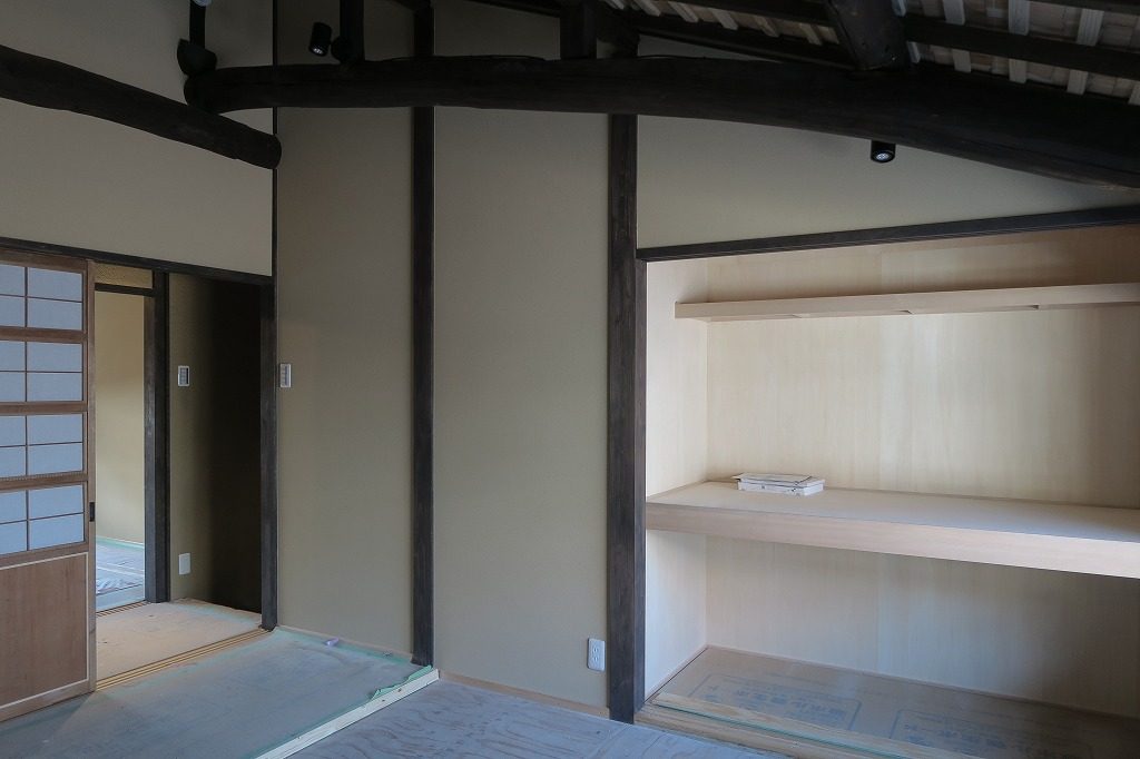 京都のリノベーション京町家物件の寝室