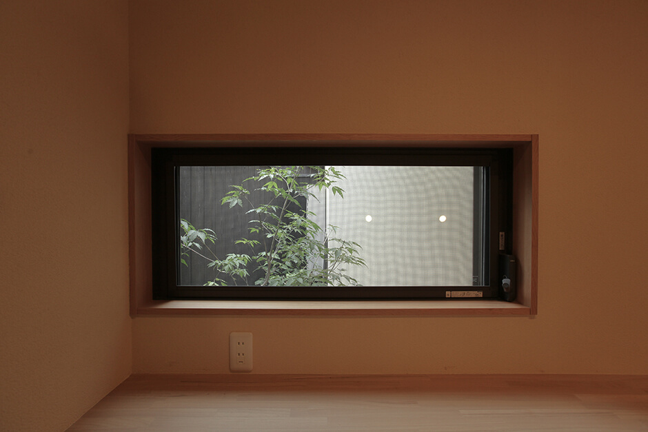 京都の上京区のリノベーション京町家物件の窓