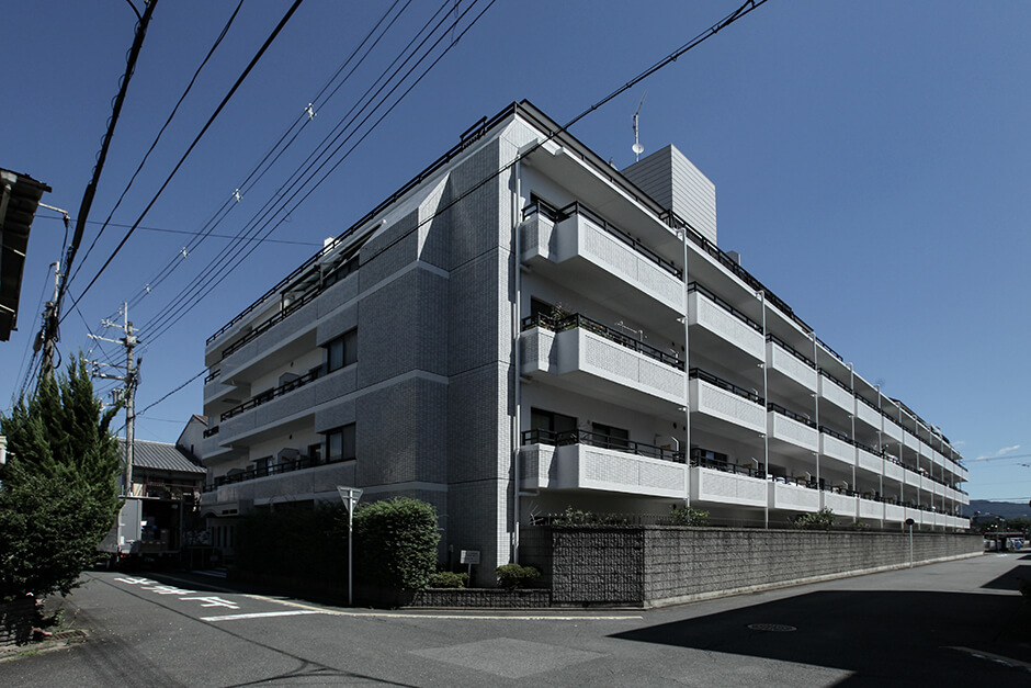 西大路御池駅近くの中古マンションコスモ御池通