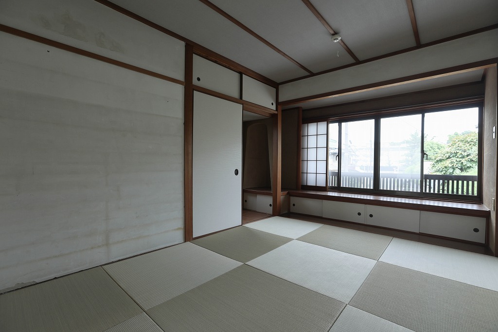 京都の左京区岡崎の中古テラスハウス物件の和室